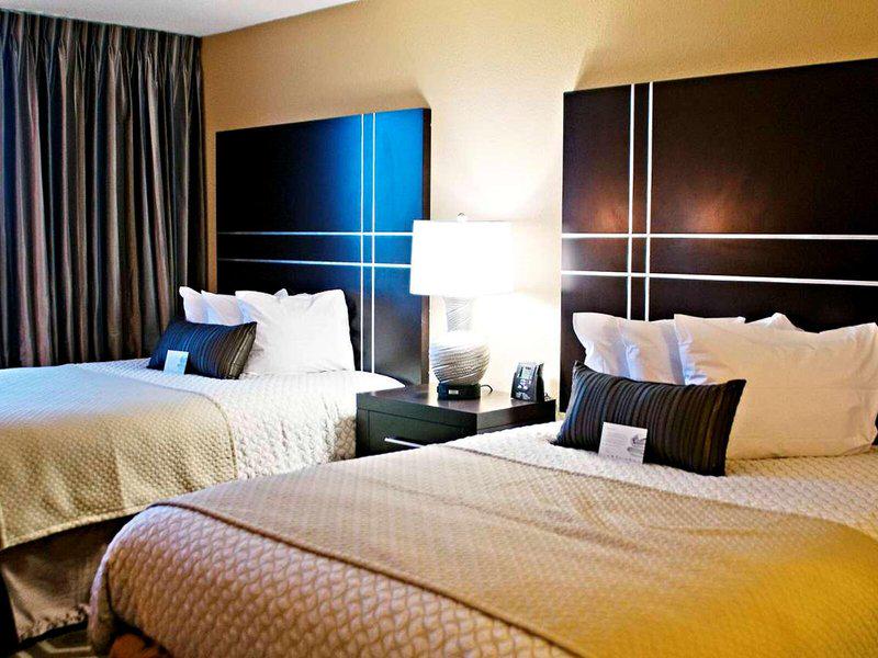 AD289829FA30230B70F78735B120846B