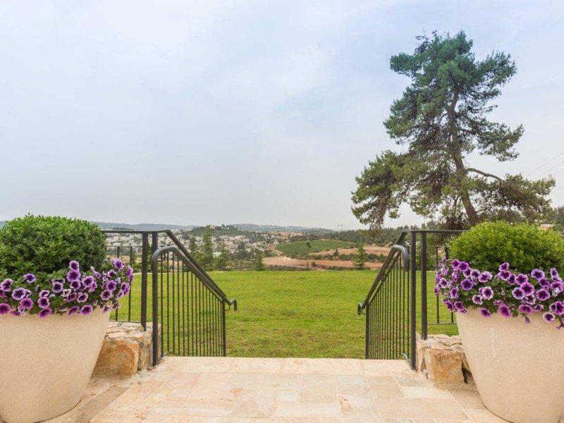 E6EB57BEE3E45D5275868CC436D69E35