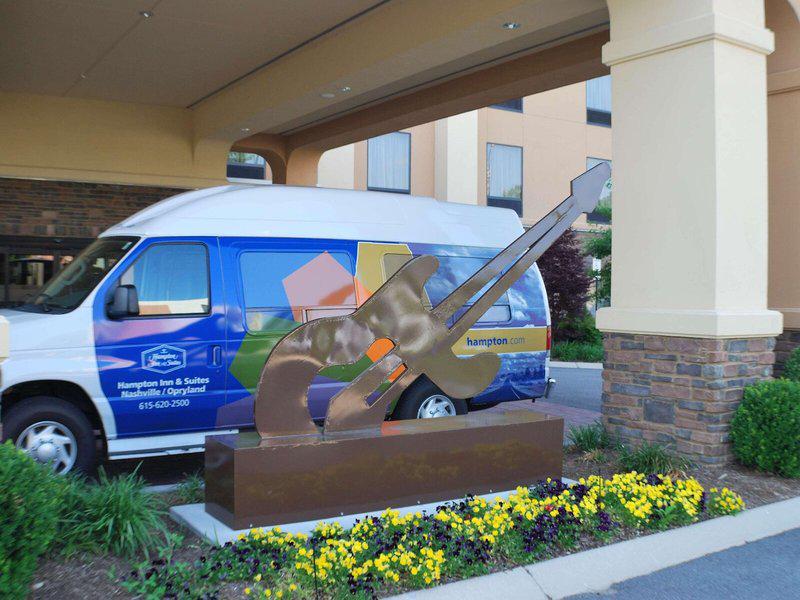 4BE33037EEC84A0E5102EBFF2ADB8591