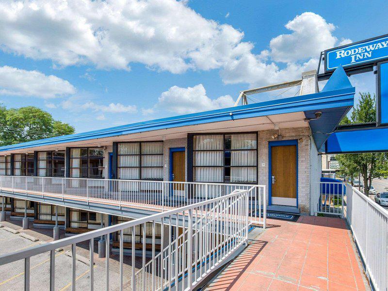 C9A44F69D511F91C912AF6AFAABB0C95