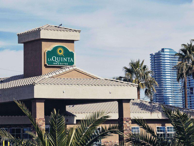 B5BB7E6C56C2A7B0CF9B42EDBB43E671