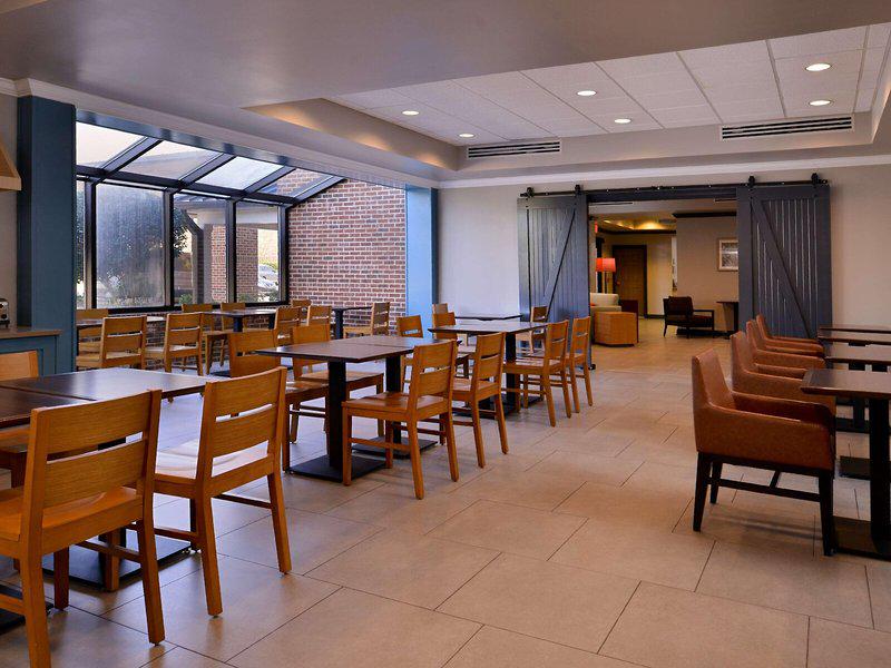 3BF143B74D47433F16FEB97D0CF653B1