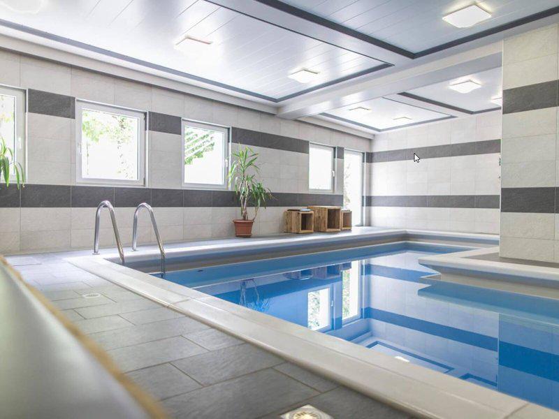 4533ECA8BD9606CF90FE49E1A5A2A2DE