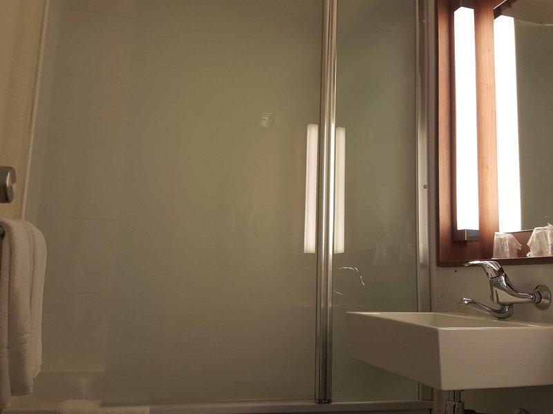 134402561B9649ABE02A06876524C2EA