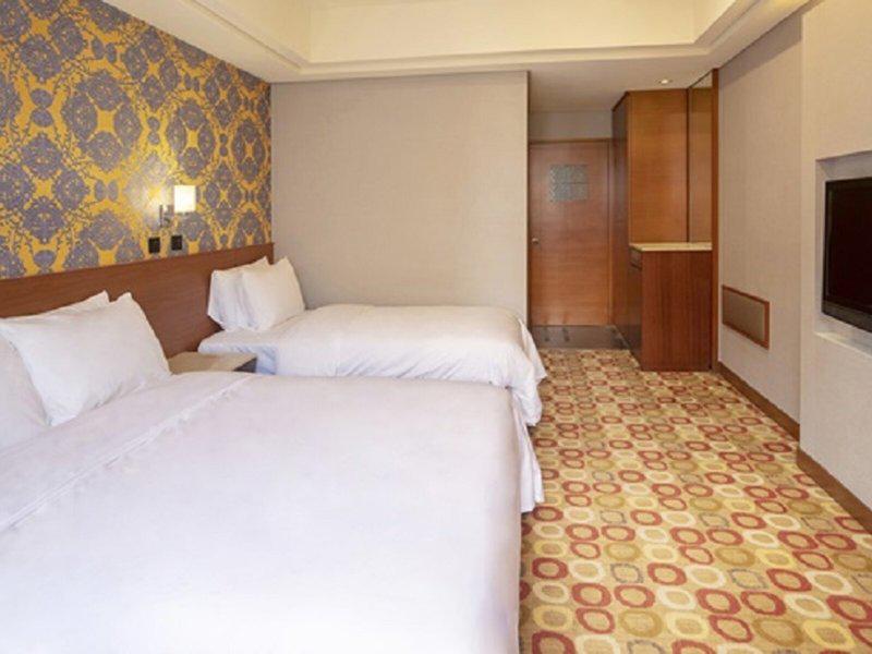 2F03438970A9DFDBA16BF907FE69A308