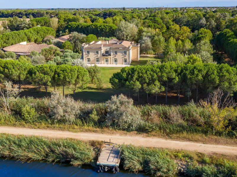 56746FEAD25574EDC31AF4DC21815307