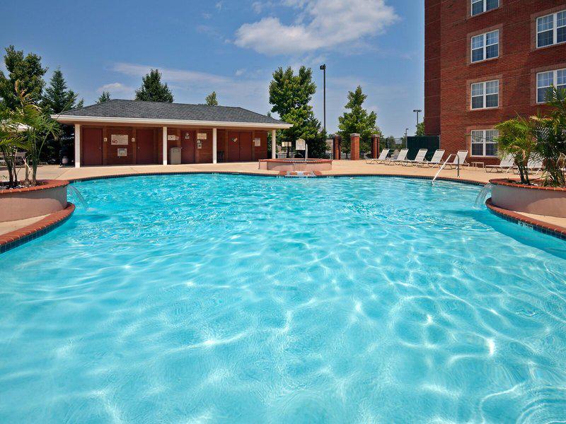 6886BFD93817C692DF725117055BBBFC