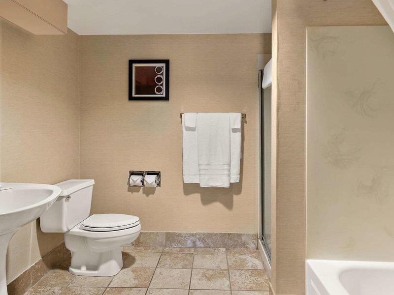 9C60ADF5C51F5BE54E3F99967C0DD82B