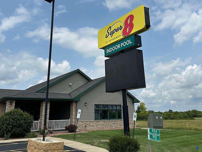 1373E3CB36A46583617C5B0A5215C77D