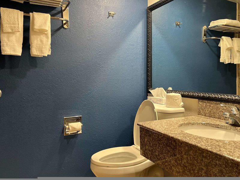 6D64B06ABD9DB8E3DC03AC9F8FA97B4F