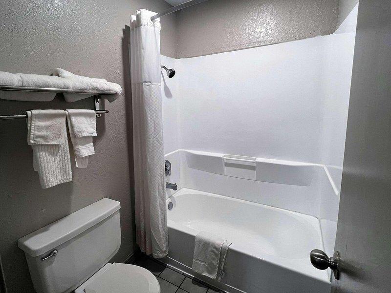 7CAD37380B7C9FF818D4CC2E82E943E4