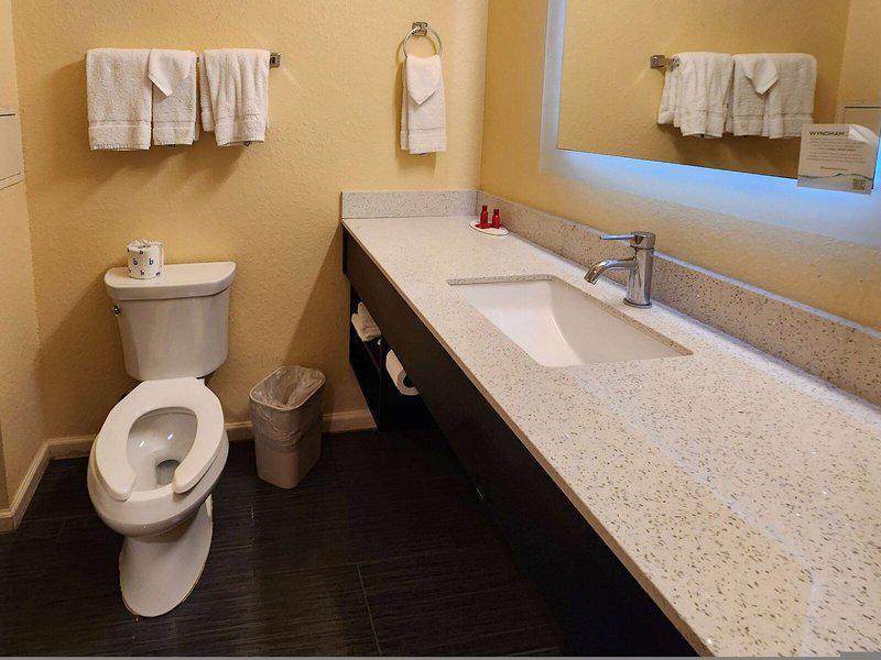 29A11E76C247498921FBC76E84468253