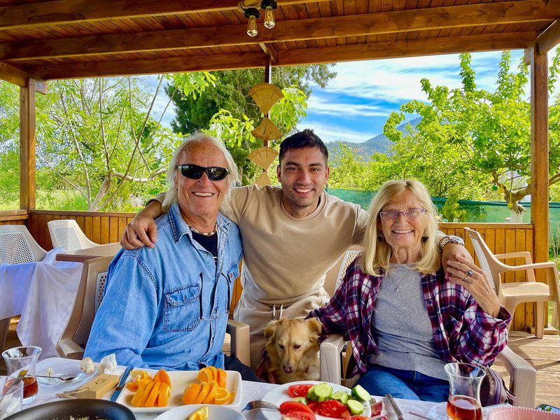 E438FB56FFC03C32D4532579A0AF3B30