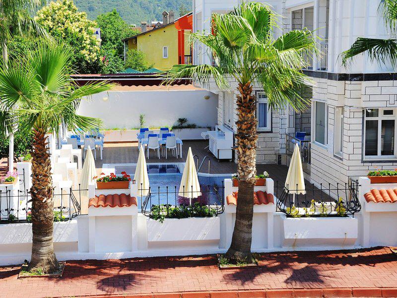 03646CFFB872BE06B94667B7894EDD6C