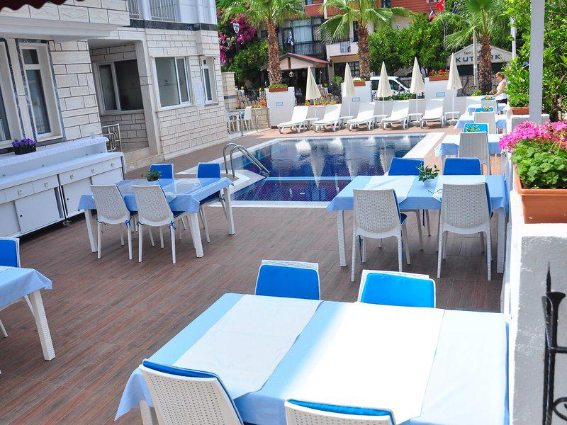 3517A70D37D8E0EAA70DAE9E12335C13