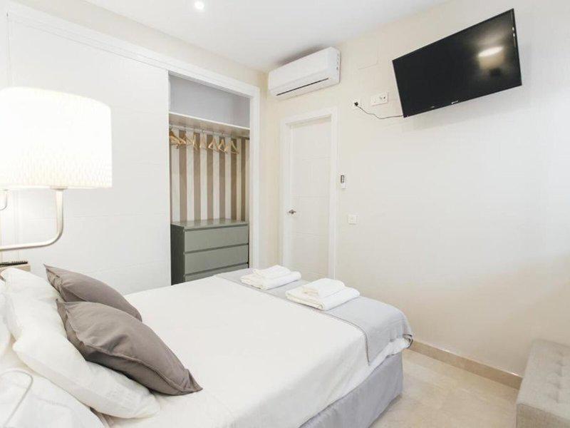 77E0B6205C603FDF45FBC6A54D3A41CF