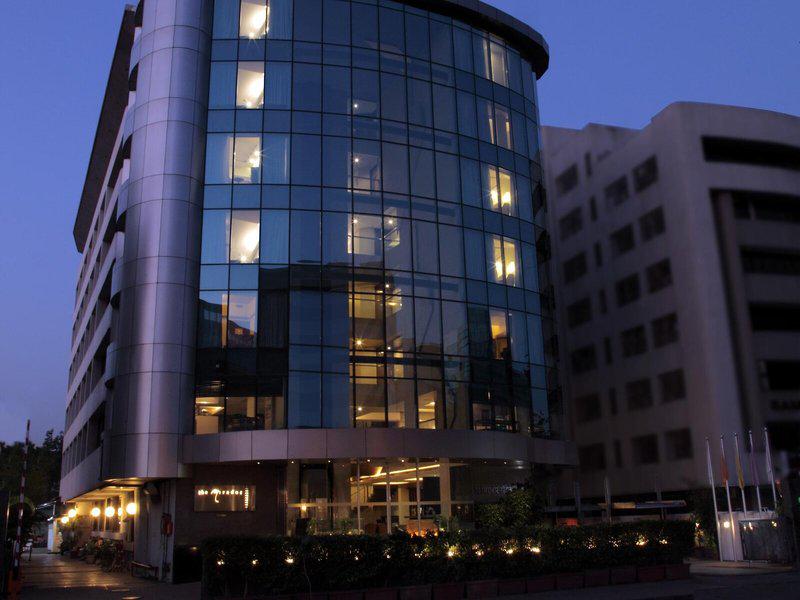 3FFCC347BA79104948B0333BFCA2B39D