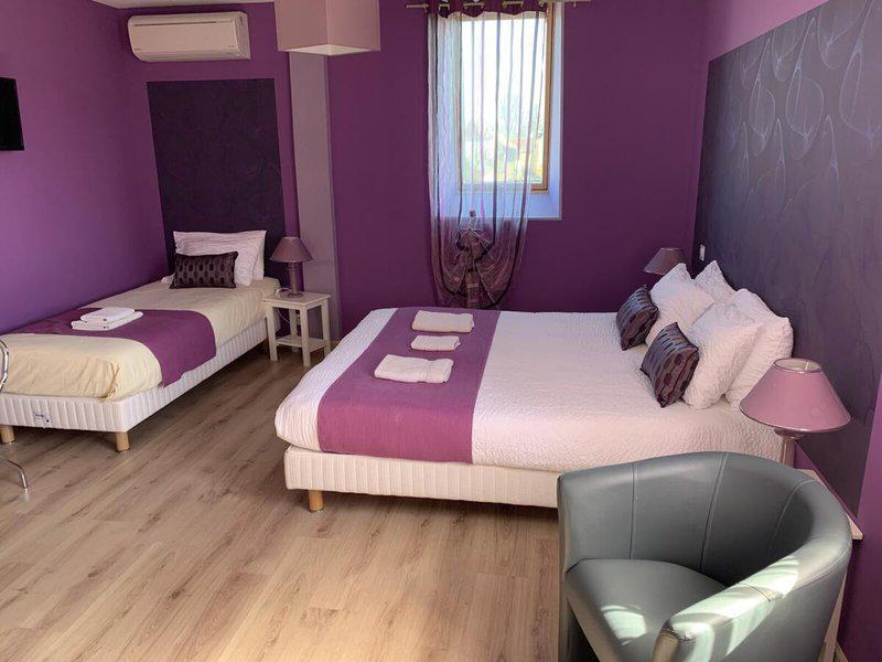 43376375BEA675FC0E9619157B3D9445