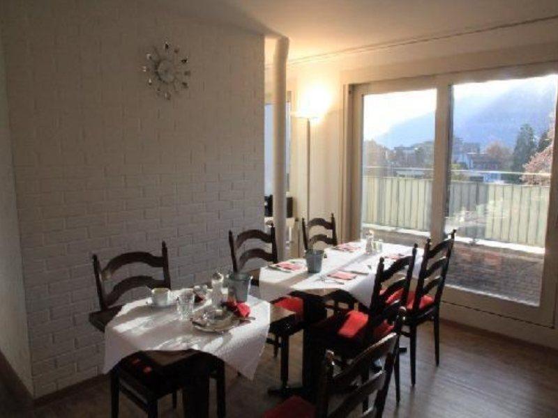 EDC67D9848DE2E04378D6CD645E0535D