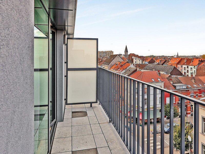 B0E6365E61EE0273F279B8FA25FD25C0