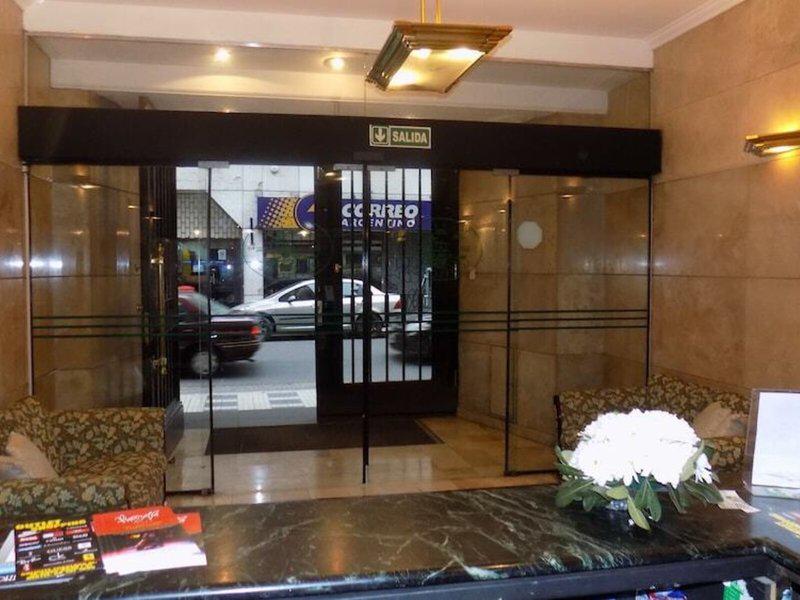 F6138262FB21B84BC1B0B92368F907D3