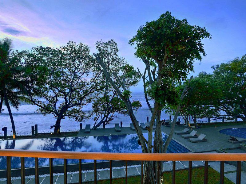 129F1E61F863B9BAA93940E454AD3DCD