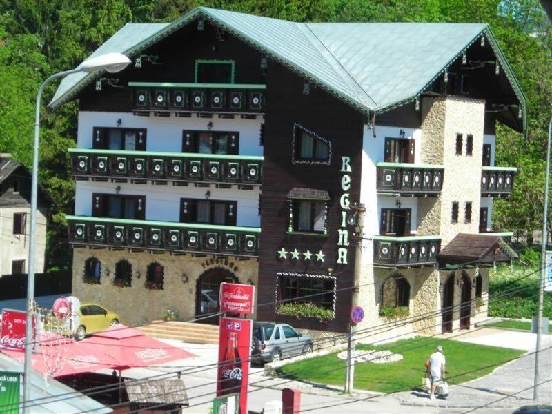 98298804AE82EF49358DFE442D6A8899