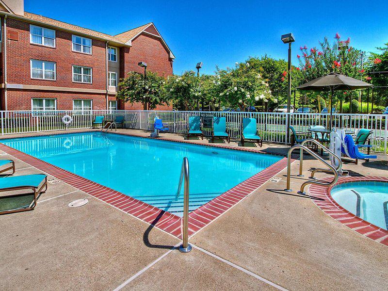 851DC414F91D64F5D4398D87E0E2C890