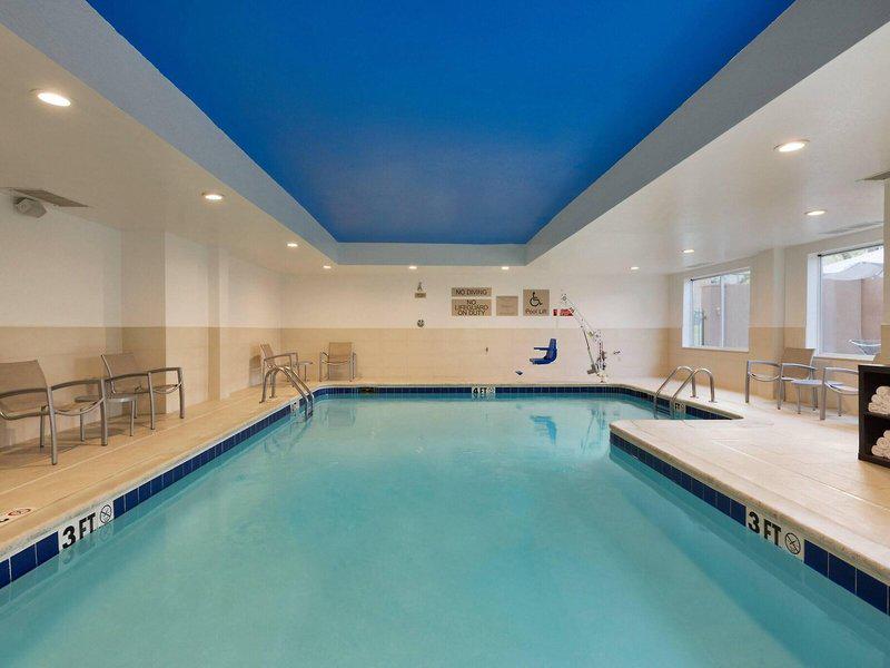 6462B798B87B08F910AB78EF97A927E5