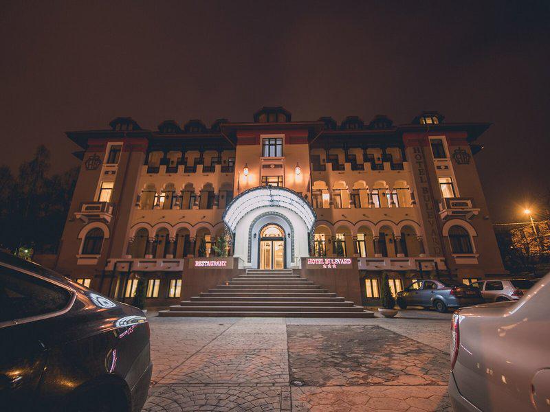 32463785026CAAA1DDEA1CE0879FAED5