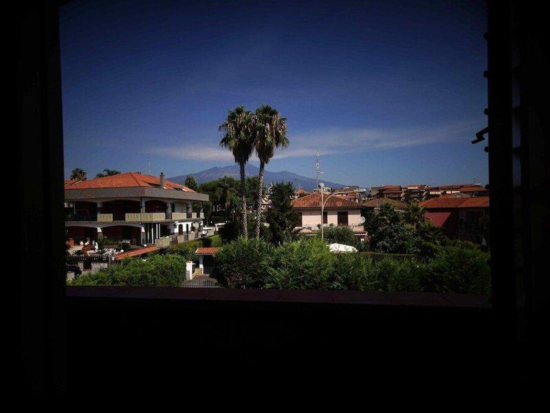 EF1BE5E01B8D9D17B03848944EEA8461