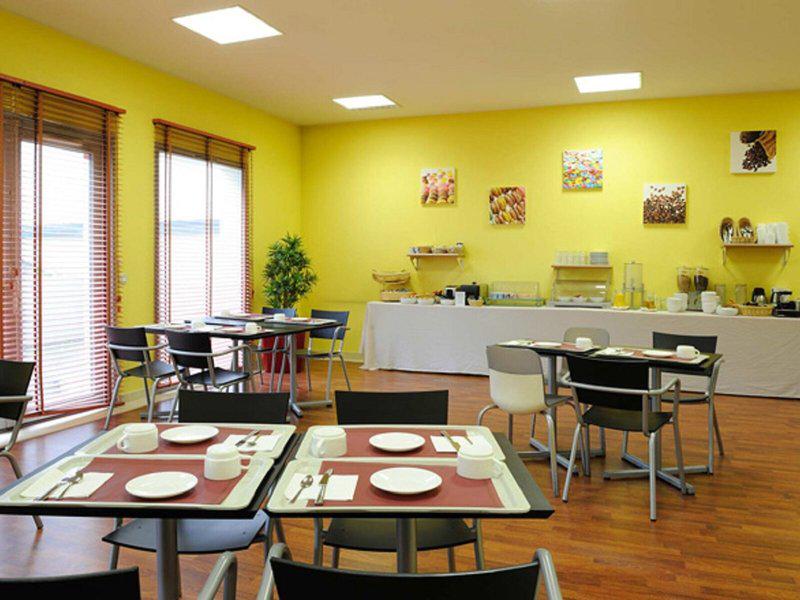 F9EC3F934122A1939C1D8D7F3A8E21E5