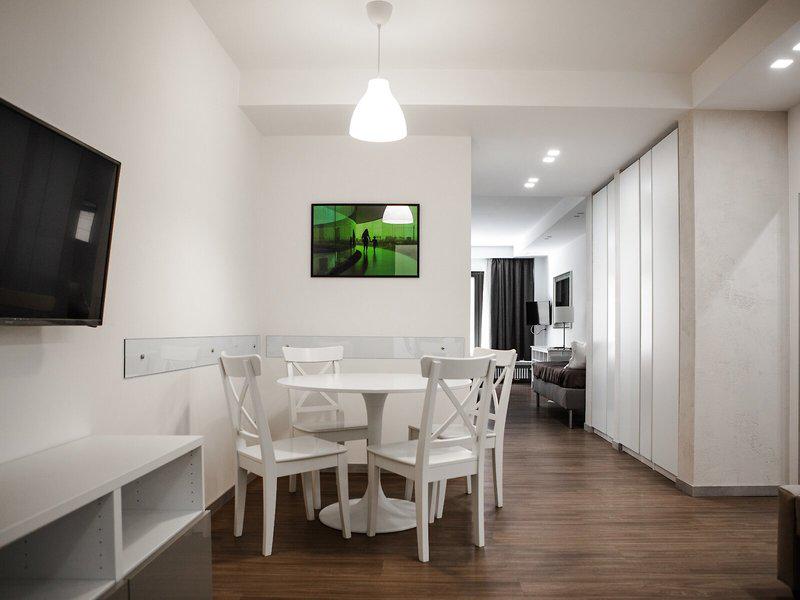 80DEE8F2FE6BF1203286CF6E8F0AEAA9