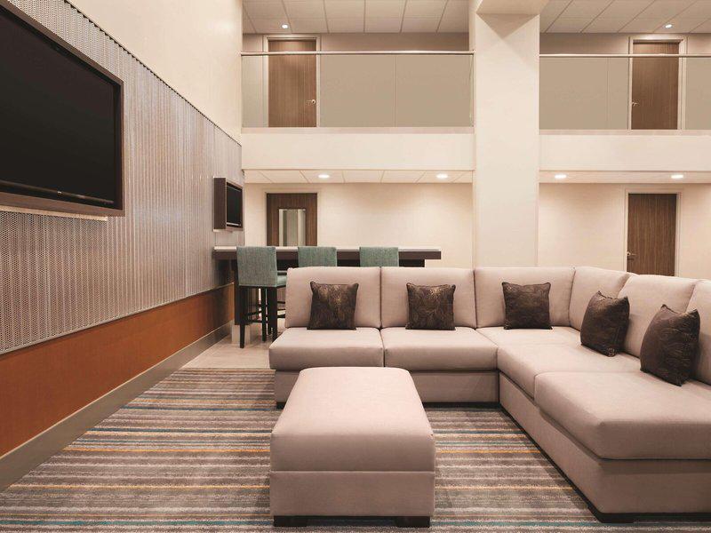 BB0CABEDF13C64F5564BBFB87BEE7E16