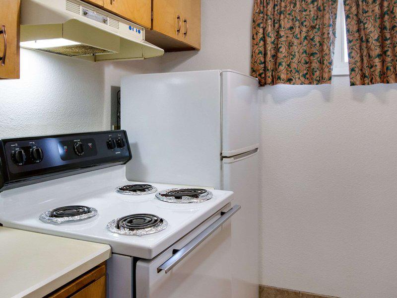 1BC128E4524B38AD468C069F78914CBB