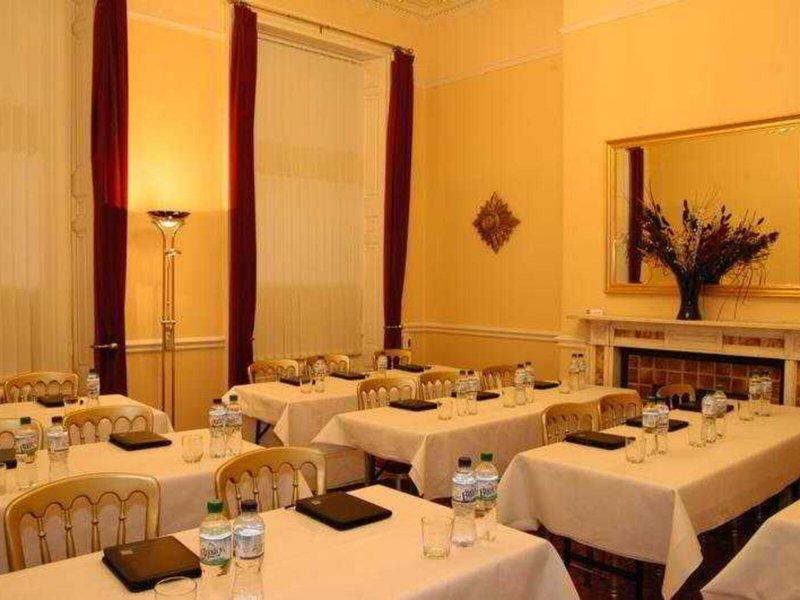 A024F03784F0DA24036D2CE04C58E0F2