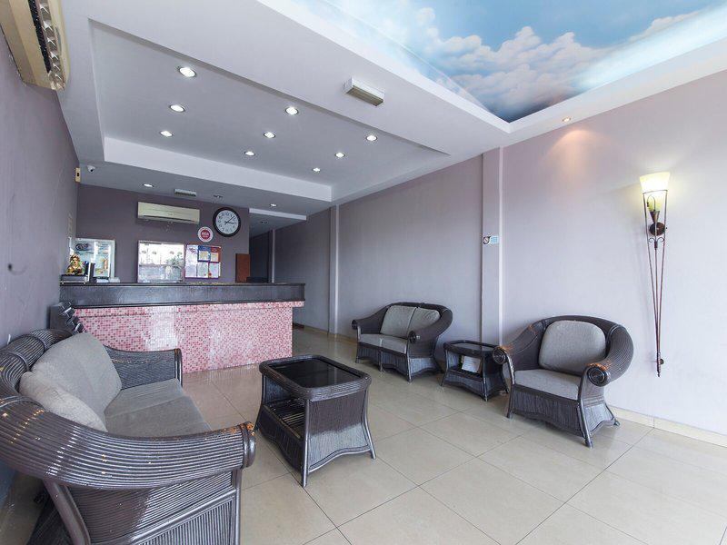 CA0EEDE4B069E4D40DF20ACD2A125B2A