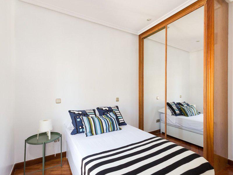 76CE3BA2ACB1F2AF31B722A94BABF2B3