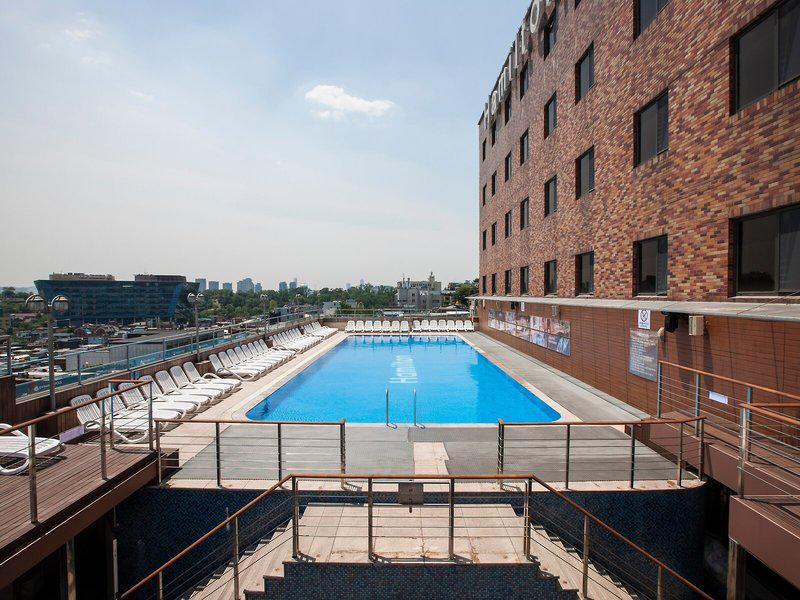 E3187AF53436FACEE3D0668C4EF43B81