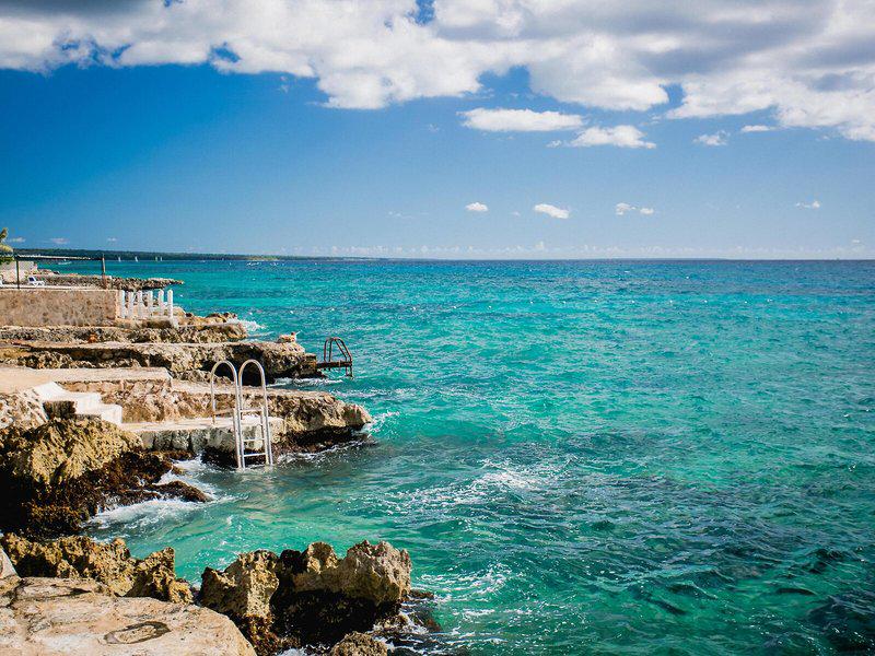 2BE24337030C9B8DF6D1E0575C5EECA5