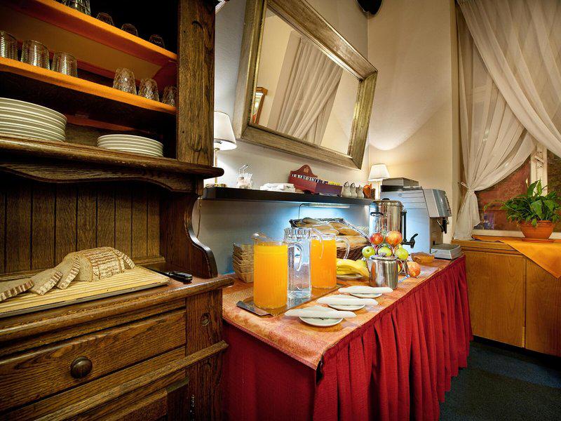 5756A9EEF595B4959306FE05D510E69E