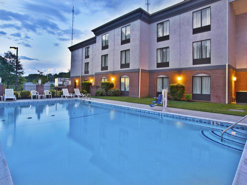 9E7D645944C3B7AA453177DDB4F534E6