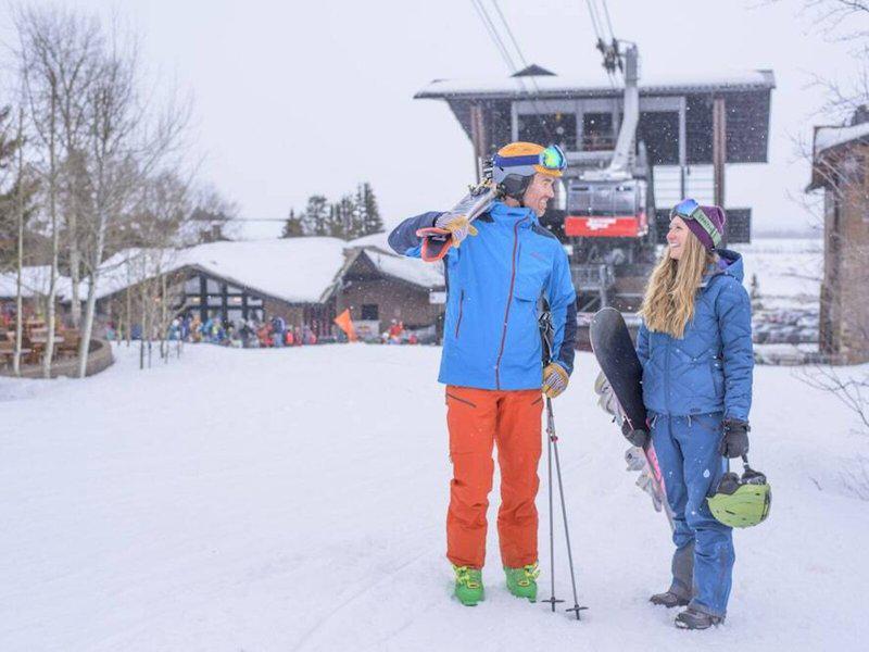 E9657844AD326D7C2B1C18B73D5DABE3