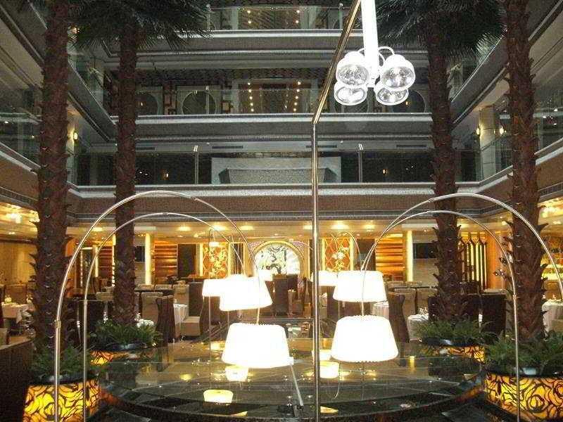 48F86646FD0C5C64275D5B0A12F542B8