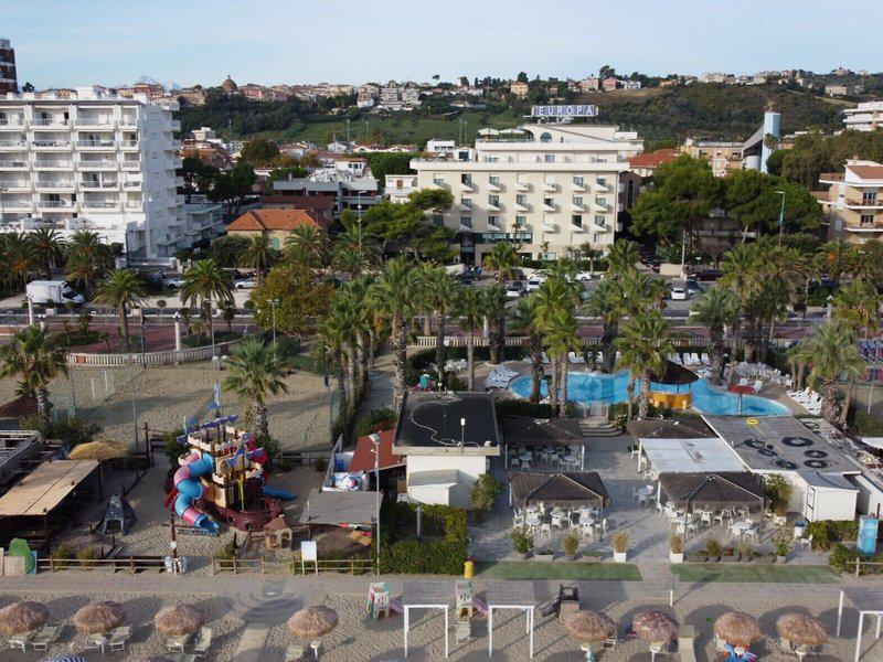 CB4F713B4E2EB5DEBDFEFDECDE55E106