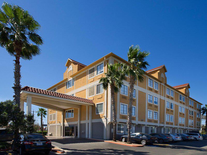 6C1C120845E668F2C75C0435E27AF51C