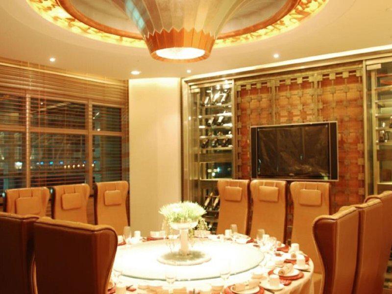 42003CB05144B4FF1BB380AAA9271E35