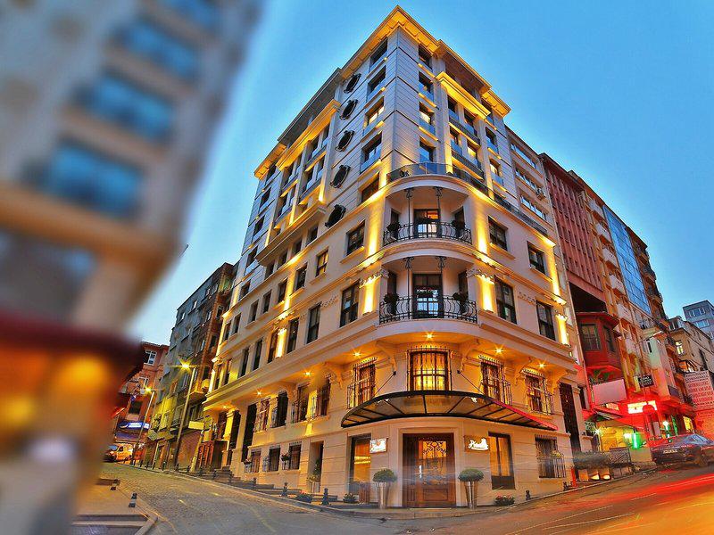 608A79E963FC3944B4CC9D657569DD4A