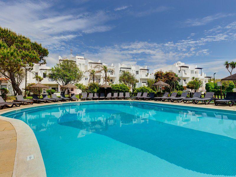 C41519AE379FB057D5FB8A8F72869AF3