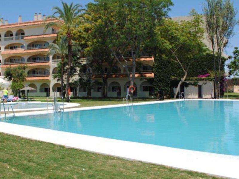 F262379E506CC4010FEE1BFFD544E838